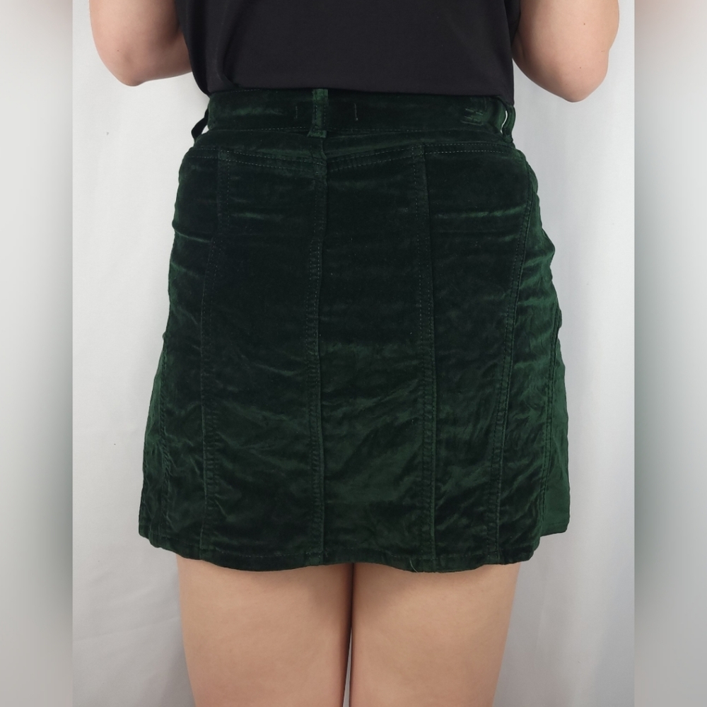 Green Velvet DL1961 Georgia Mini Skirt in Pine Green - Picture 2 of 3